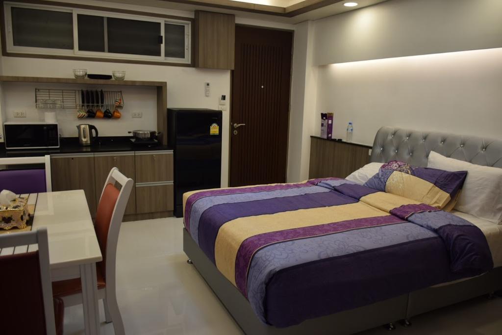 Family Suite Room Pratunam Bangkok Esterno foto
